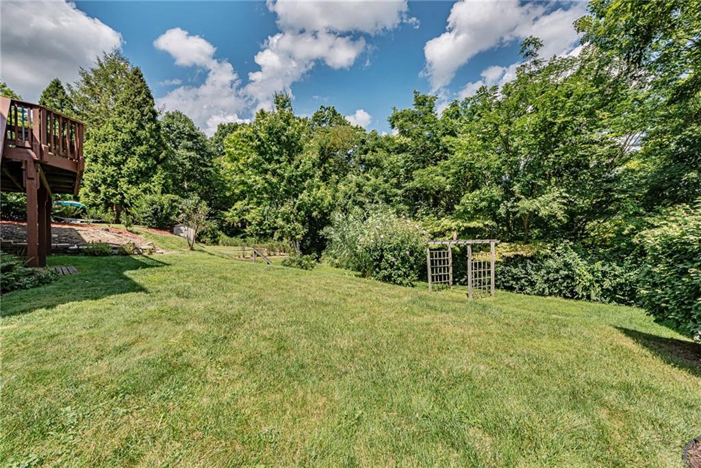 2422 Saunders Station Road Monroeville, PA 15146 - Photo 24 of 25 Gallery Image 24