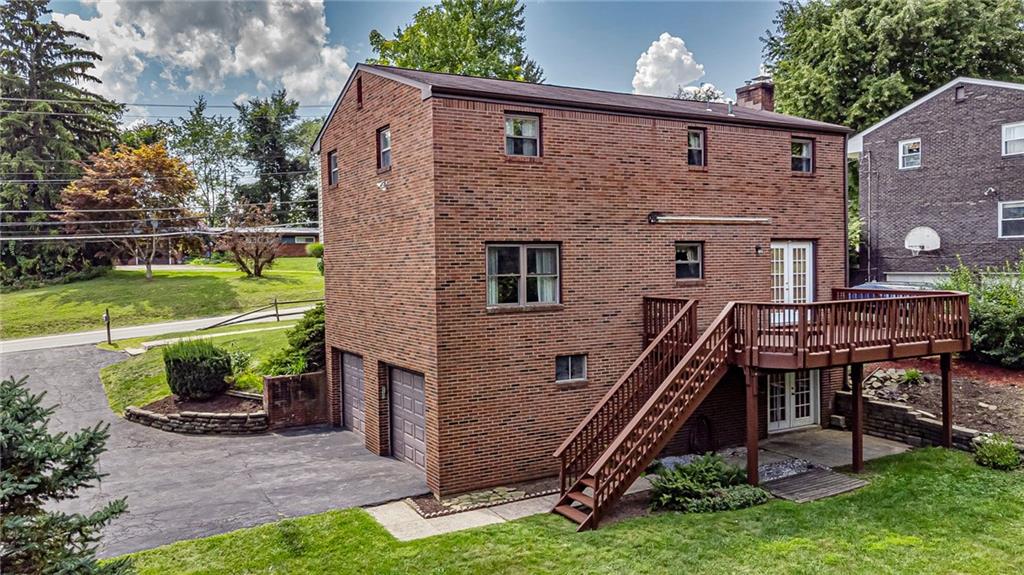 2422 Saunders Station Road Monroeville, PA 15146 - Photo 4 of 25 Gallery Image 4