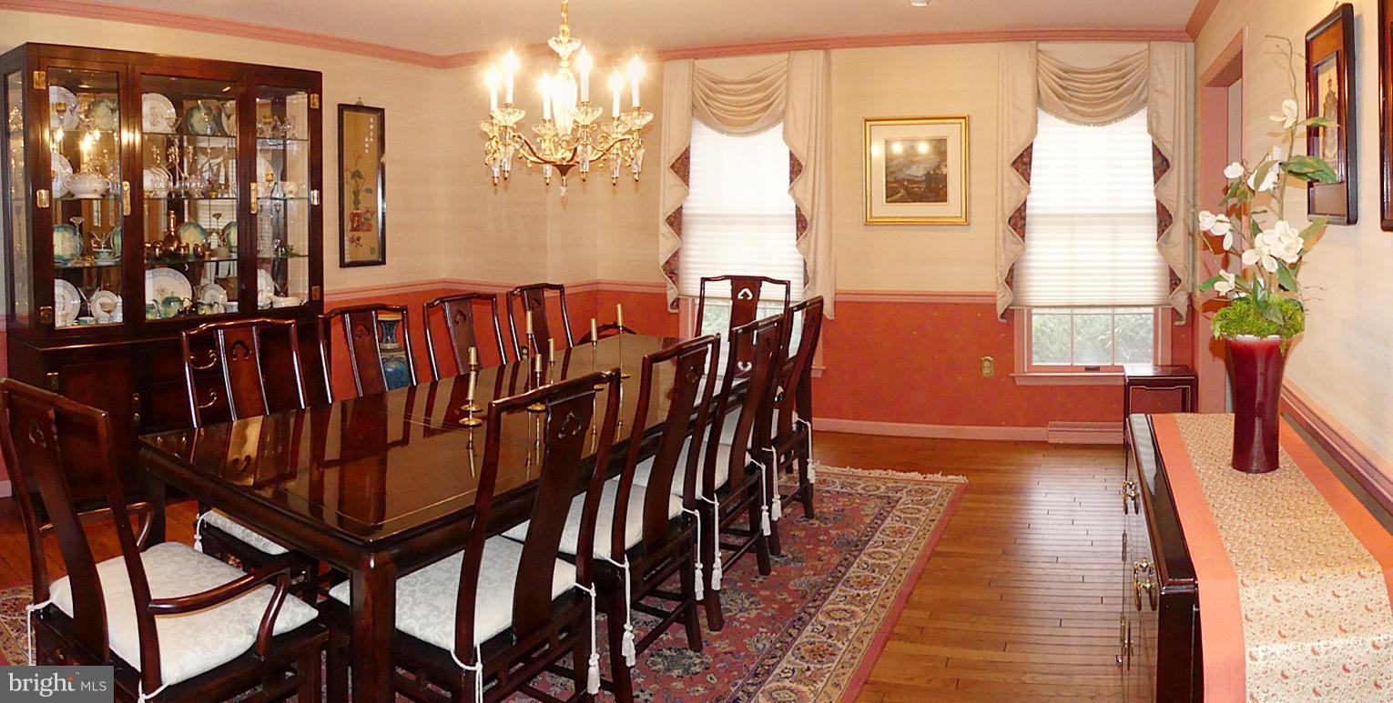 24 Fawn Drive Reading, PA 19607 - Photo 16 of 47 Dining Room