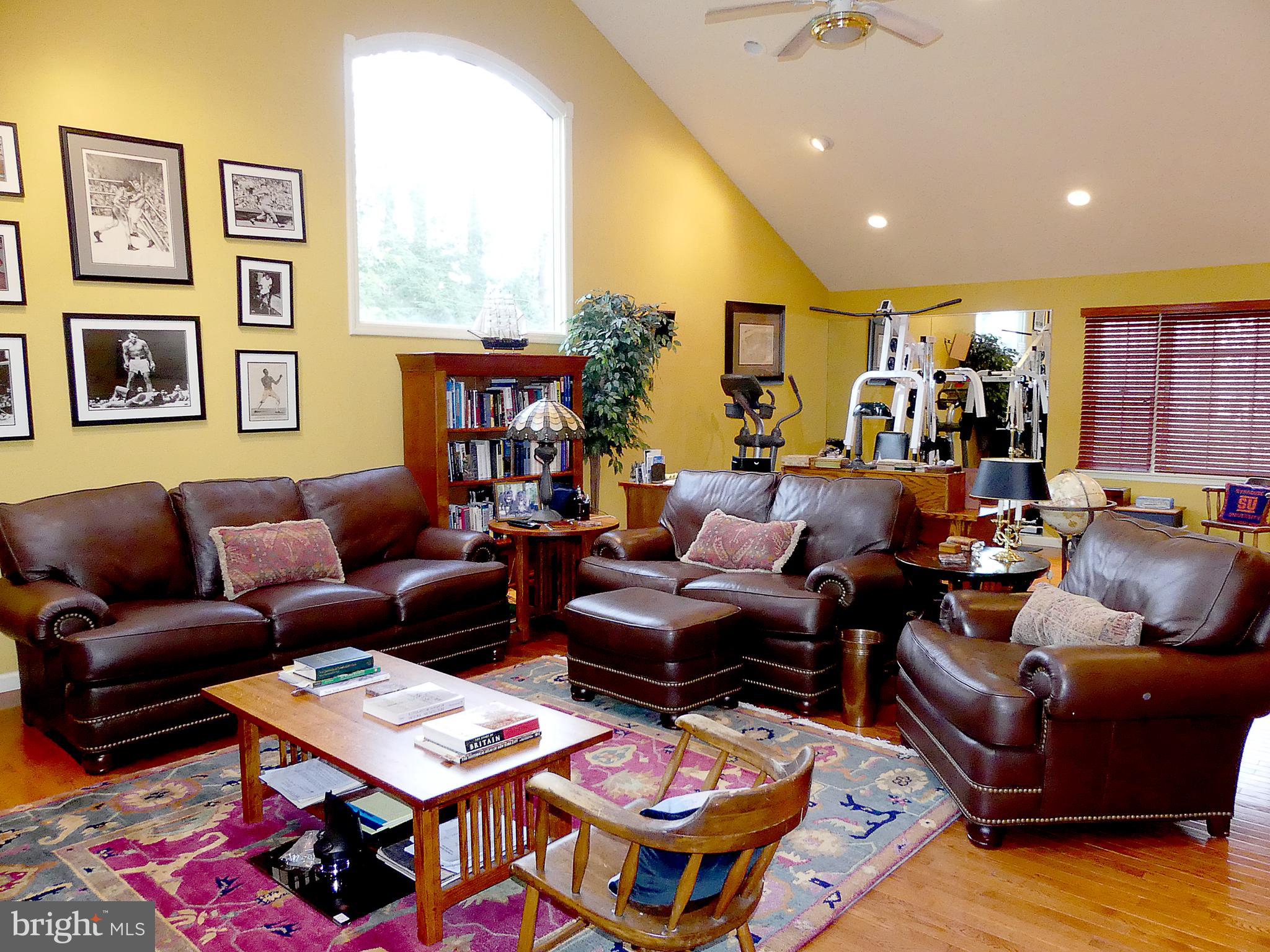 24 Fawn Drive Reading, PA 19607 - Photo 26 of 47 2nd Floor Family Room