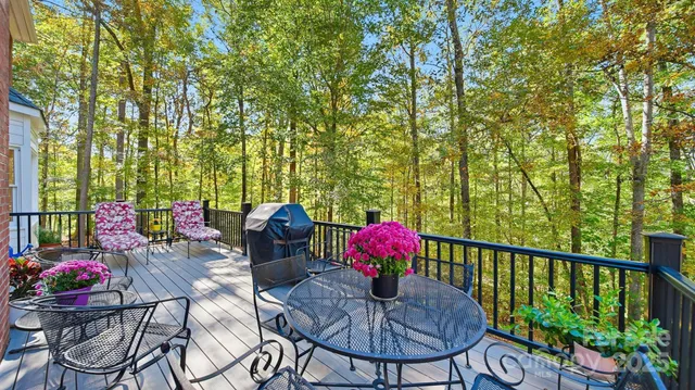 $639,000 | 3875 Deer Run Drive Northeast, Conover, NC 28613