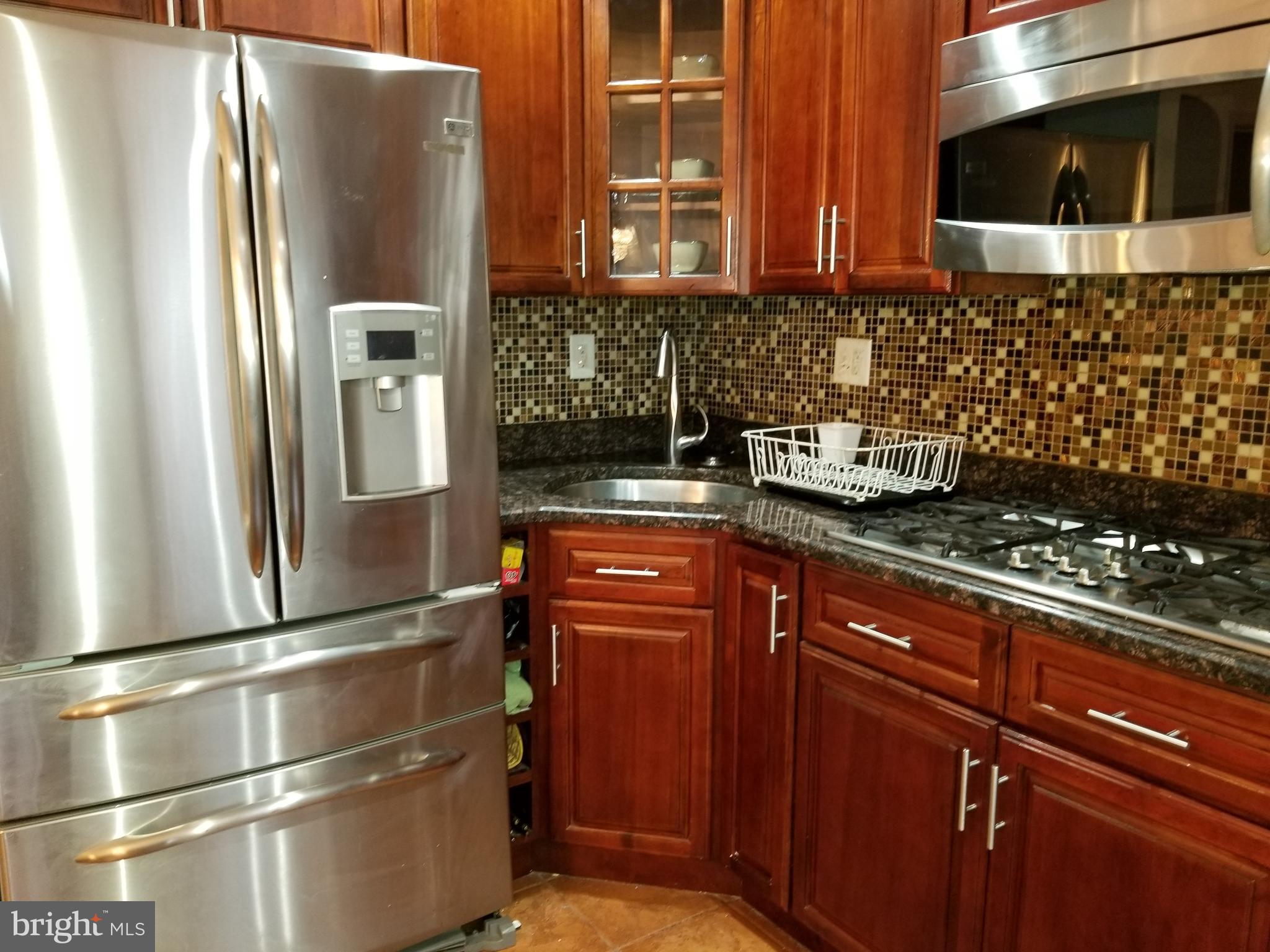229 East Claremont Road Philadelphia, PA 19120 - Photo 22 of 66 Kitchen