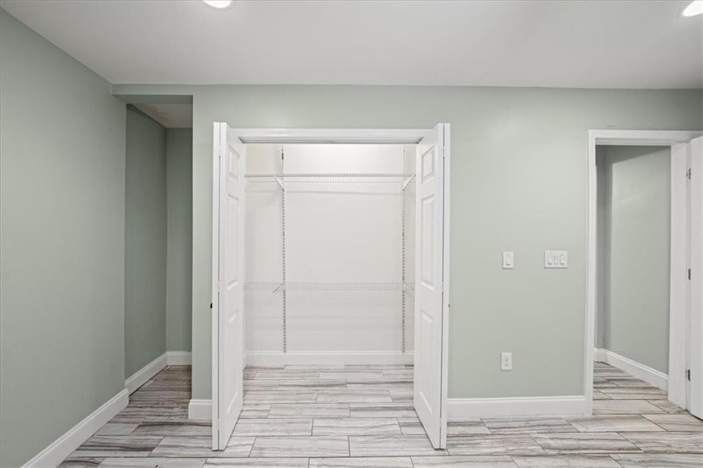 3087 Colonial Way, Unit J Atlanta, GA 30341 - Photo 16 of 21