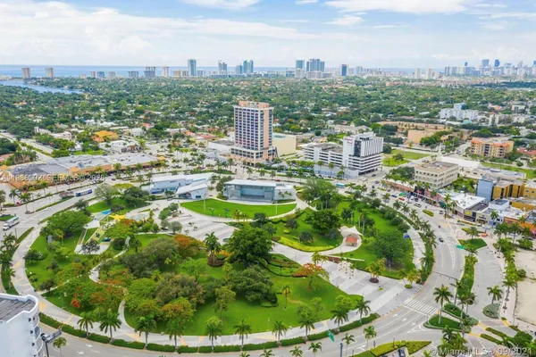 $2,200 | 1830 Radius Drive, Unit 522, Hollywood, FL 33020