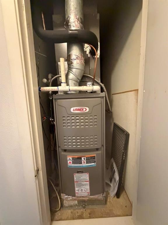 3045 Monroe Street Commerce, TX 75428 - Photo 11 of 17