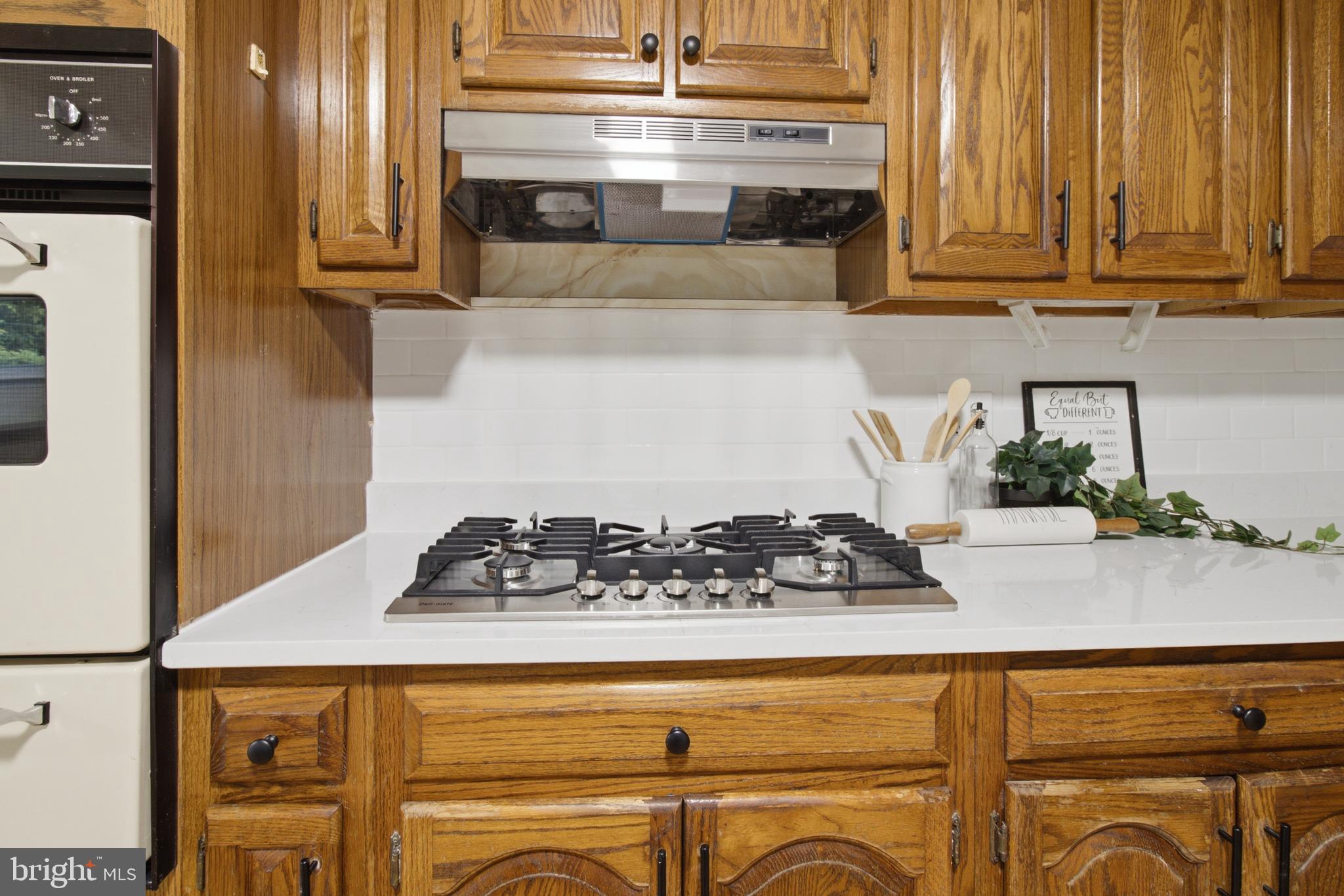8302 Berkfield Road Baltimore, MD 21237 - Photo 16 of 47
