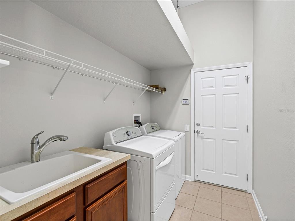 13744 Trull Way Hudson, FL 34669 - Photo 14 of 76