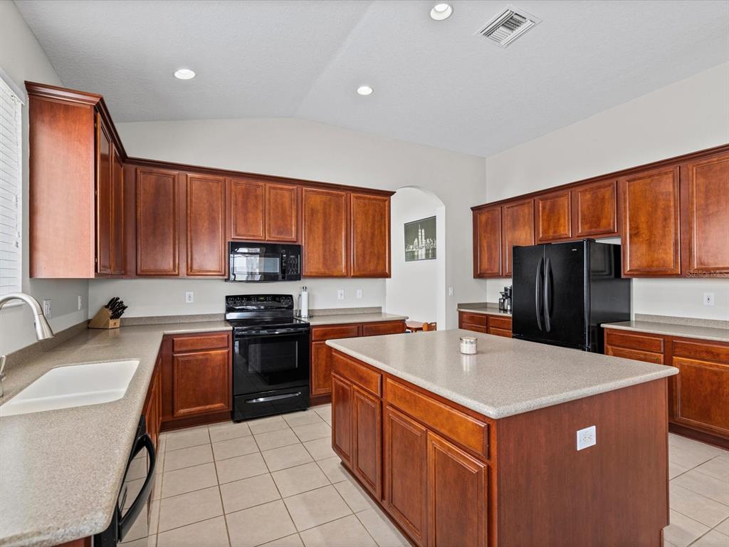 13744 Trull Way Hudson, FL 34669 - Photo 4 of 76