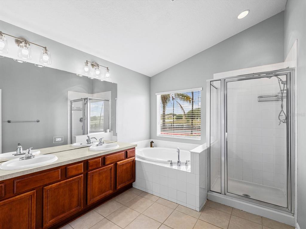 13744 Trull Way Hudson, FL 34669 - Photo 6 of 76