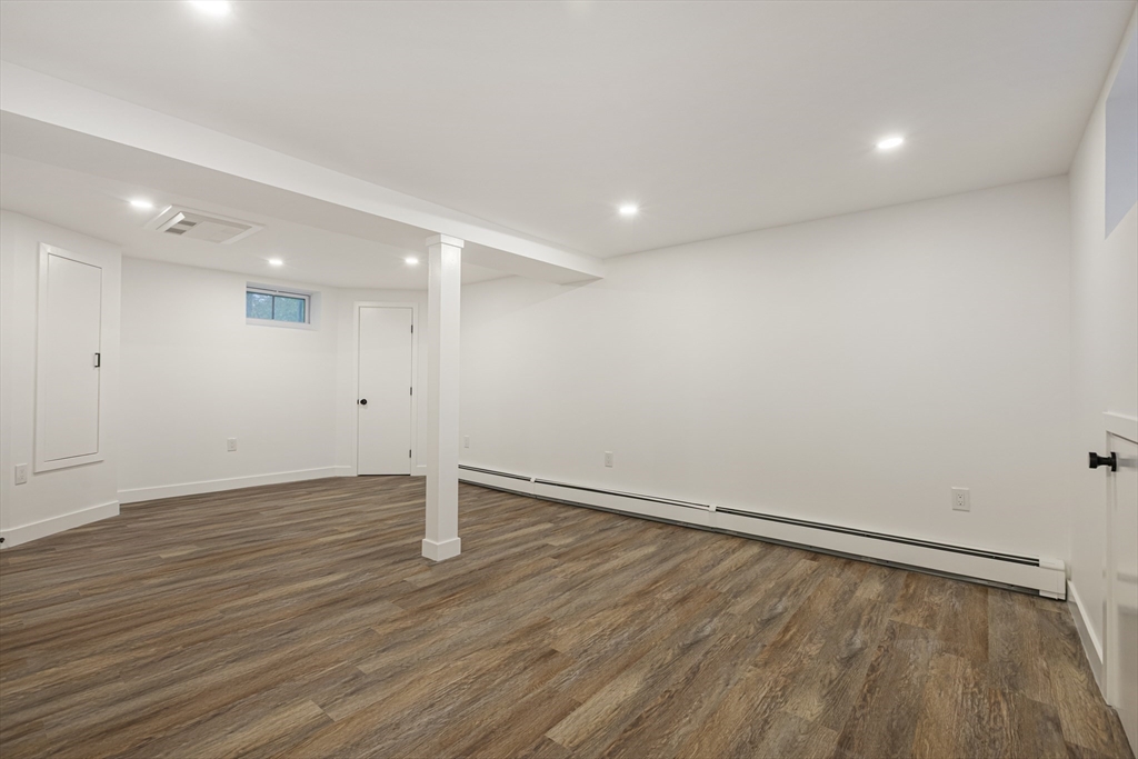 53 Highland Street Walpole, MA 02081 - Photo 32 of 34