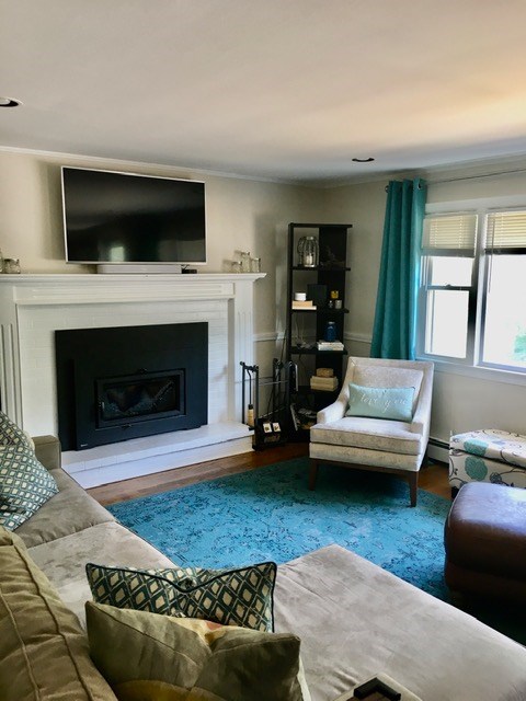 270 Austin Road North Kingstown, RI 02852 - Photo 12 of 27 LIVING ROOM