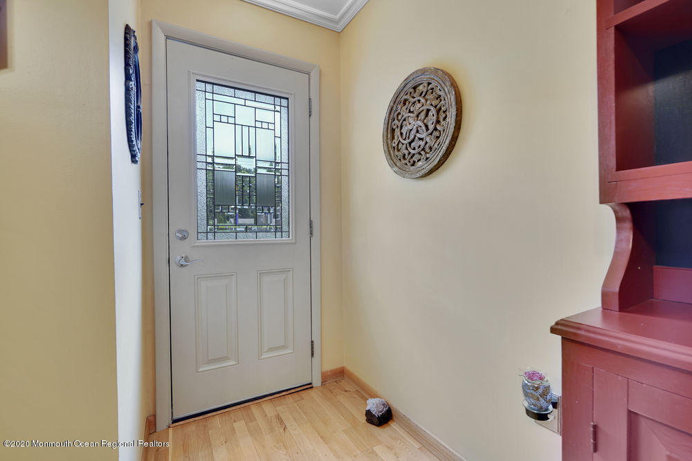 817 Tennent Road Manalapan, NJ 07726 - Photo 26 of 52 029_ros02061_0