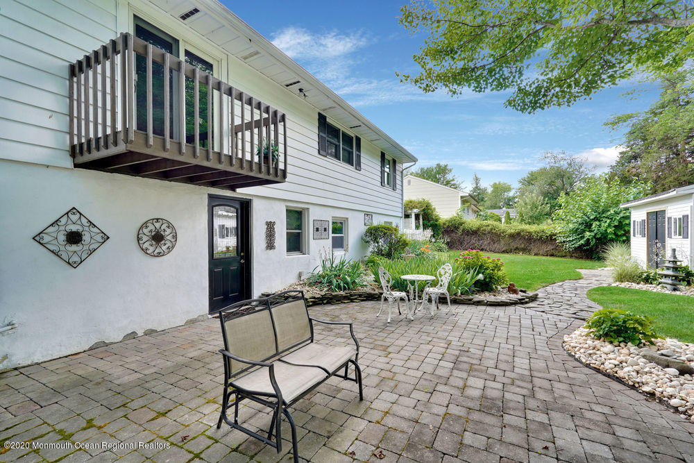 817 Tennent Road Manalapan, NJ 07726 - Photo 42 of 52 045_ros02001-ros02005_1