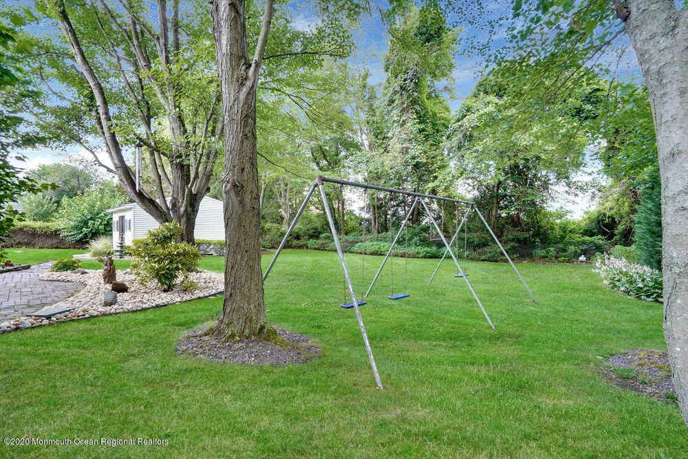 817 Tennent Road Manalapan, NJ 07726 - Photo 45 of 52 048_ros01996-ros02000_1