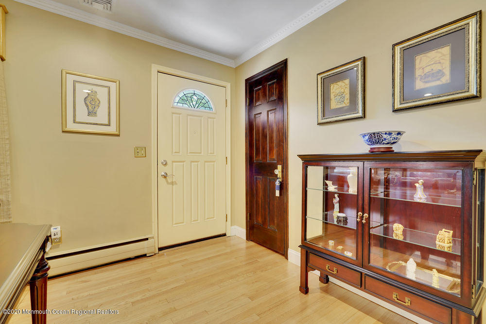 817 Tennent Road Manalapan, NJ 07726 - Photo 10 of 52 013_ros02121_0