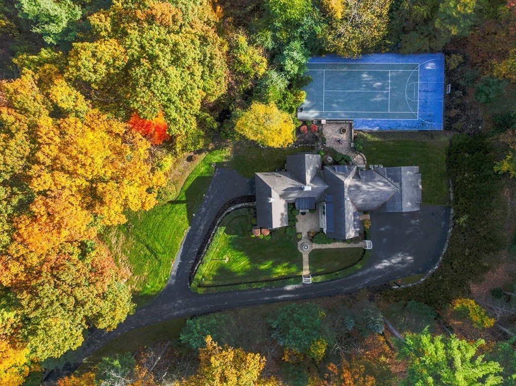 130 Summer Street Weston, MA 02493 - Photo 4 of 26 a view of a house with a yard