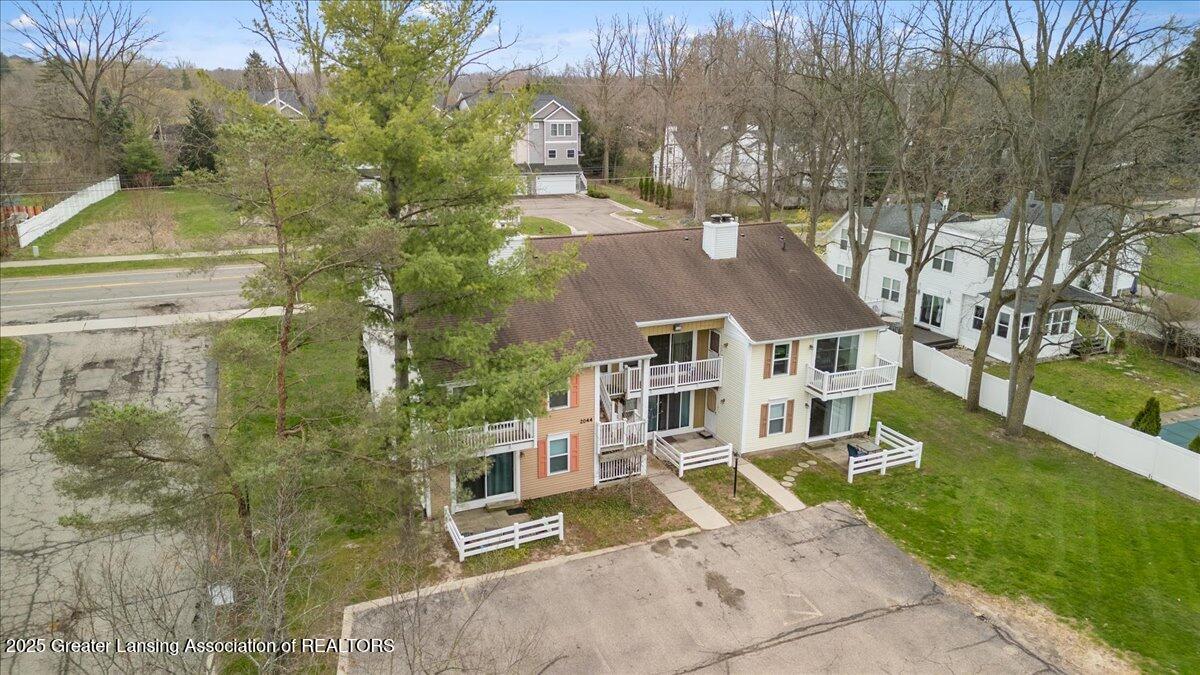 2044 Hamilton Road, Unit 201 Okemos, MI 48864 - Photo 20 of 25 06-Media Jett - 01