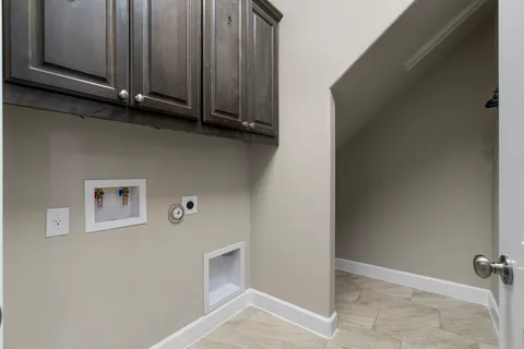 $690,000 | 110 Topaz Circle, Dripping Springs, TX 78620