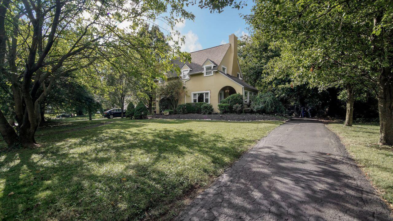 295 North Nelson Road Columbus, OH 43219 - Photo 6 of 38 _DSC2896