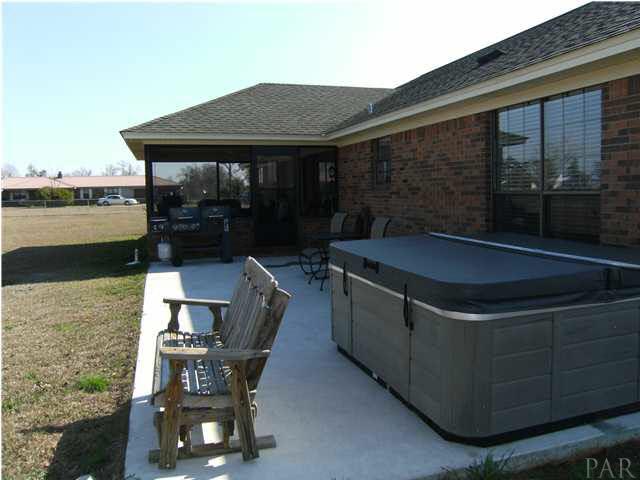 5366 Chestnut Road Molino, FL 32577 - Photo 5 of 17 Gallery Image 5