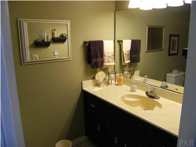 5366 Chestnut Road Molino, FL 32577 - Photo 6 of 17 Gallery Image 6