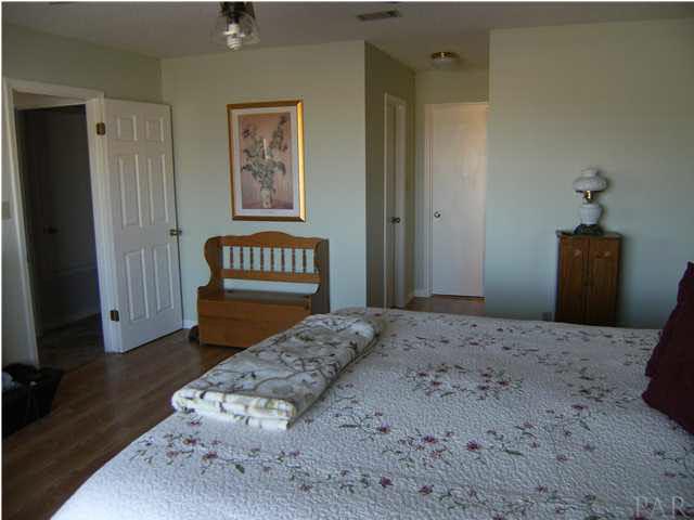 5366 Chestnut Road Molino, FL 32577 - Photo 7 of 17 Gallery Image 7