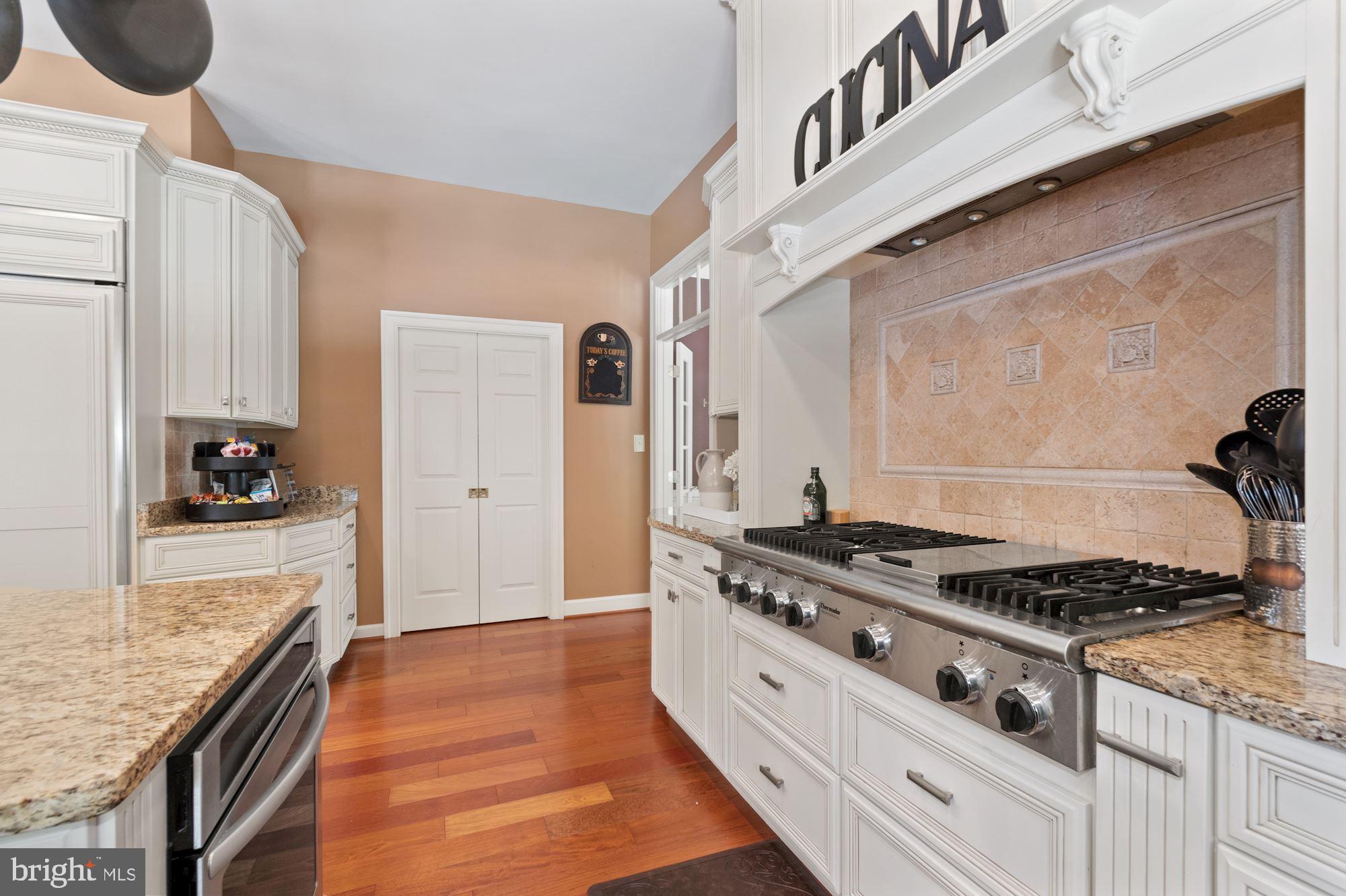 1500 Sandy Glenn Place Sandy Spring, MD 20860 - Photo 17 of 84 Kitchen