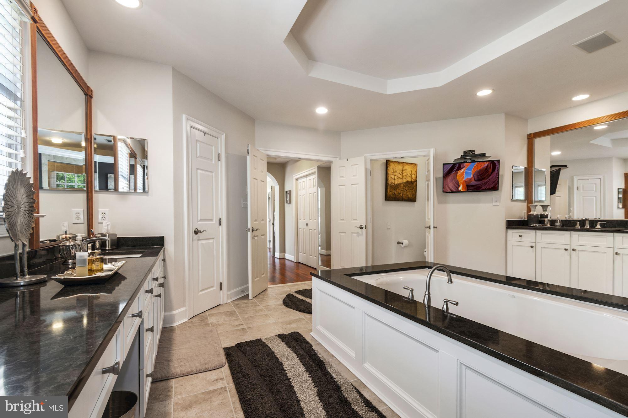 1500 Sandy Glenn Place Sandy Spring, MD 20860 - Photo 43 of 84 Owners Bath