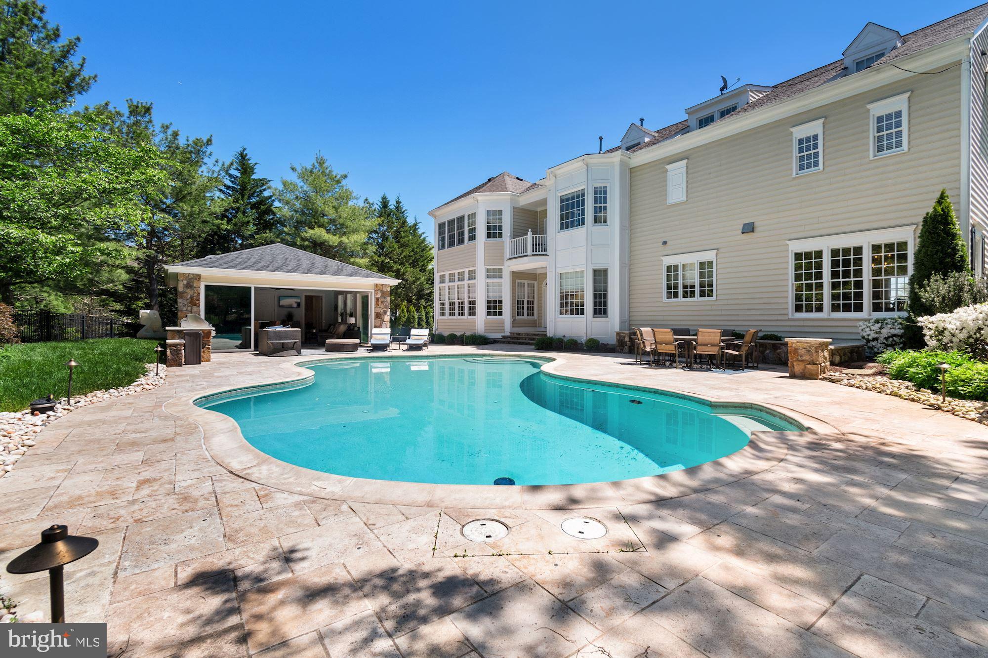 1500 Sandy Glenn Place Sandy Spring, MD 20860 - Photo 79 of 84 Pool