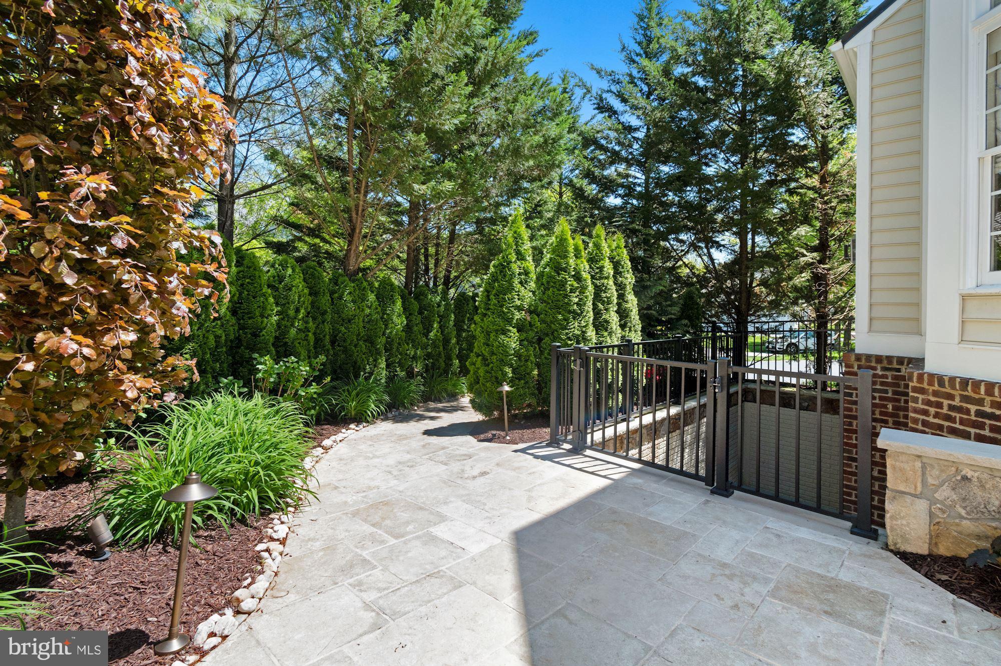 1500 Sandy Glenn Place Sandy Spring, MD 20860 - Photo 82 of 84 Steps to Lower Level