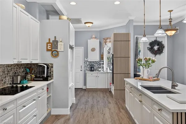 $534,999 | 4093 24th Avenue Southeast, Naples, FL 34117
