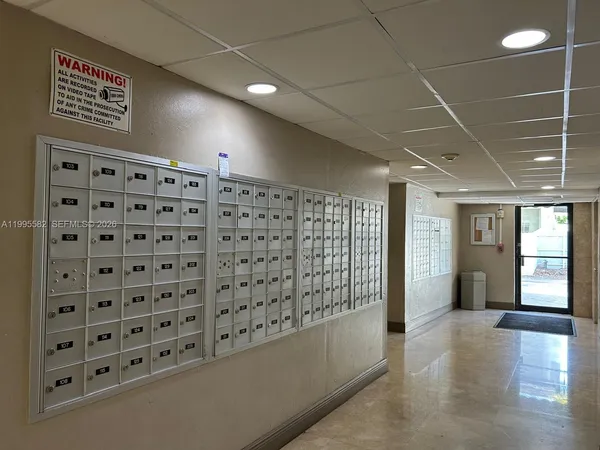 $1,700 | 1805 Sans Souci Boulevard, Unit 528, North Miami, FL 33181