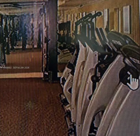 $1,700 | 1805 Sans Souci Boulevard, Unit 528, North Miami, FL 33181