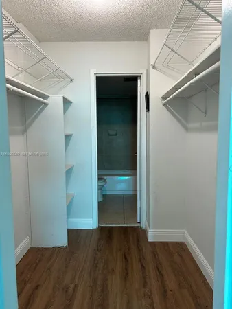 $1,700 | 1805 Sans Souci Boulevard, Unit 528, North Miami, FL 33181