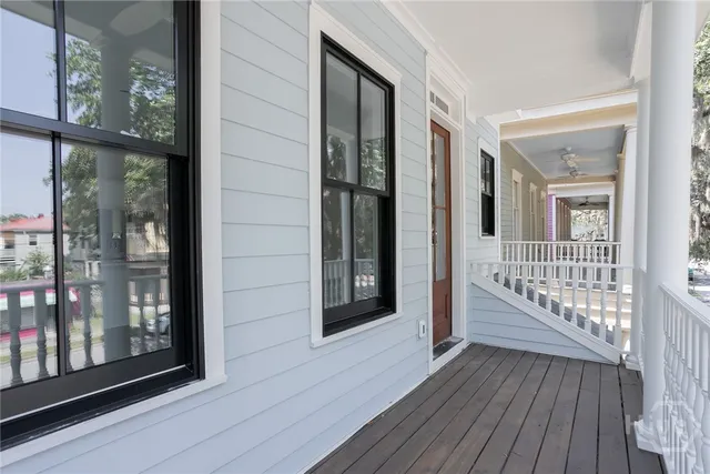 $2,950 | 1720 Barnard Street, Savannah, GA 31401