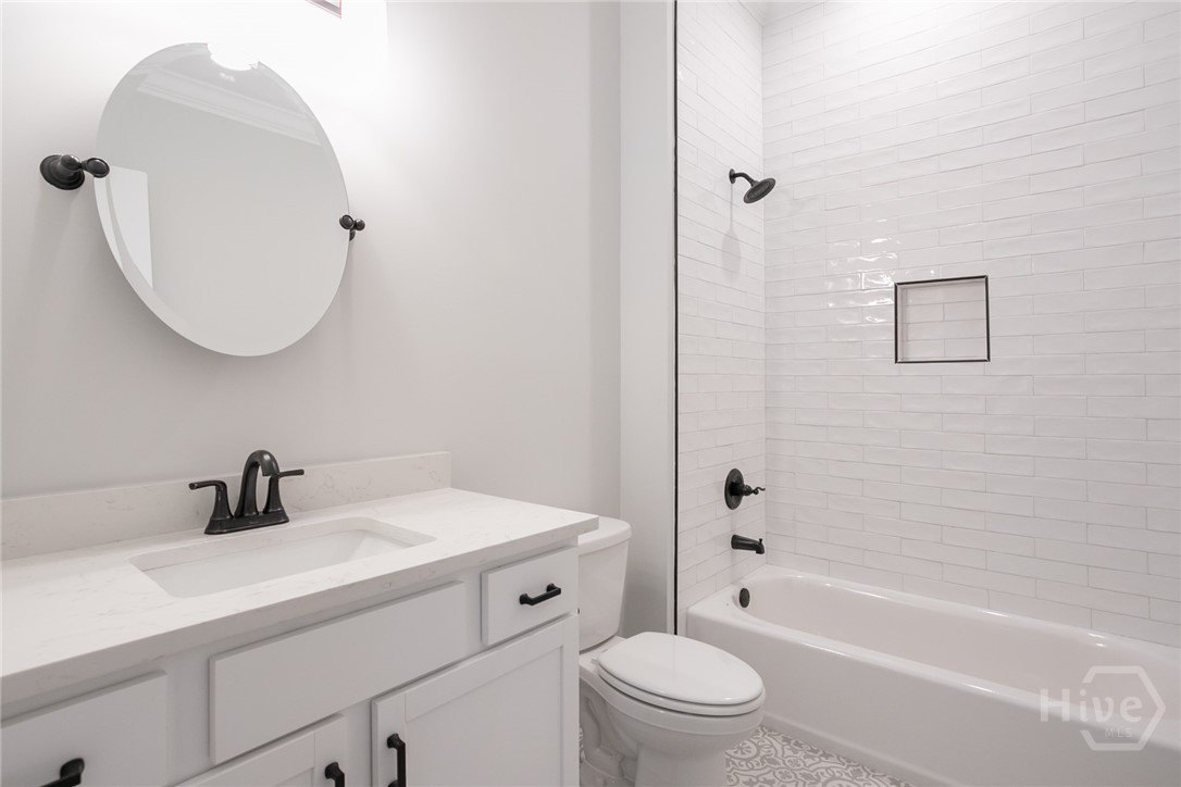 1720 Barnard Street Savannah, GA 31401 - Photo 15 of 27 Second bathroom