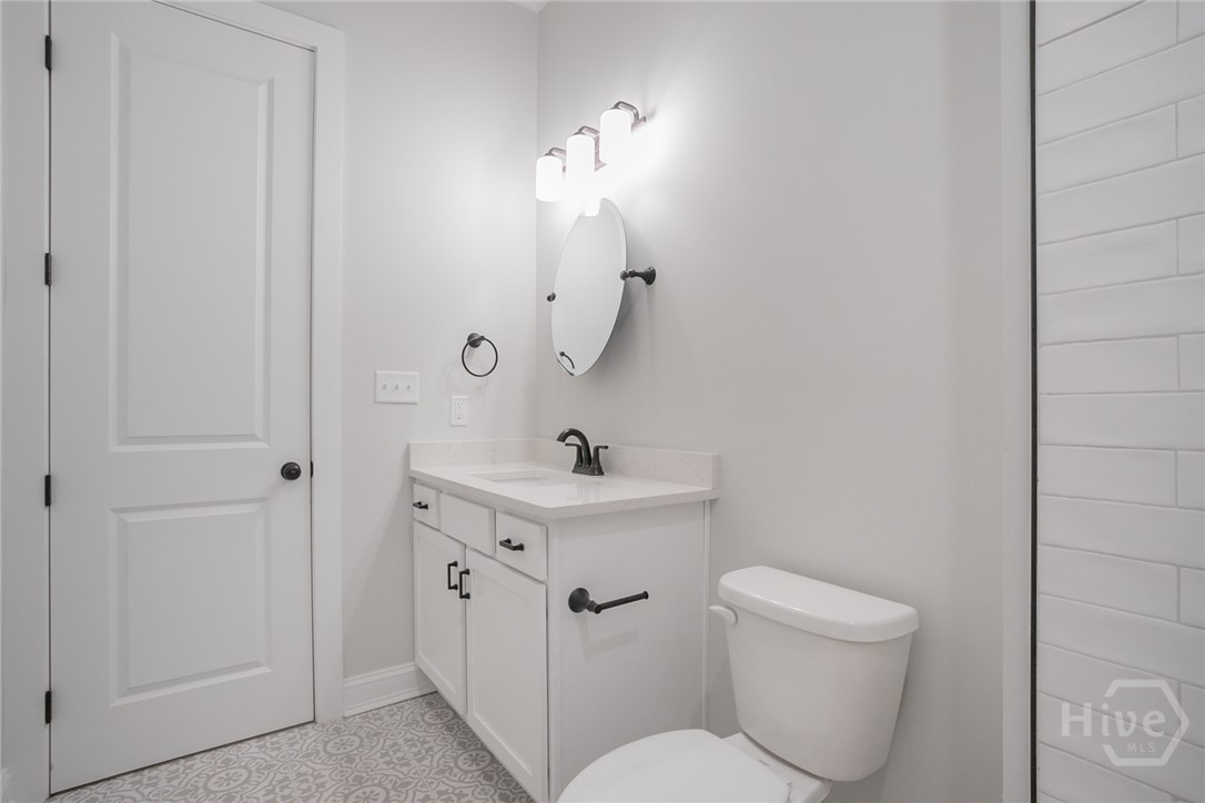 1720 Barnard Street Savannah, GA 31401 - Photo 16 of 27 Second bathroom