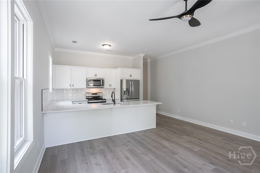 1720 Barnard Street Savannah, GA 31401 - Photo 7 of 27