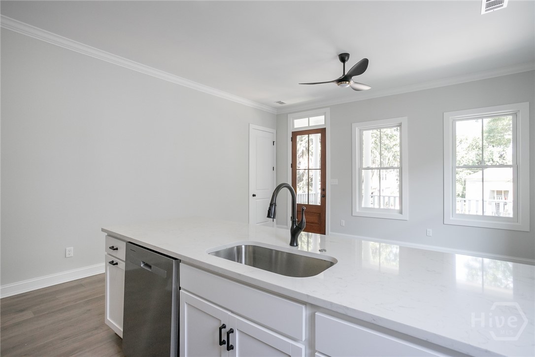 1720 Barnard Street Savannah, GA 31401 - Photo 9 of 27