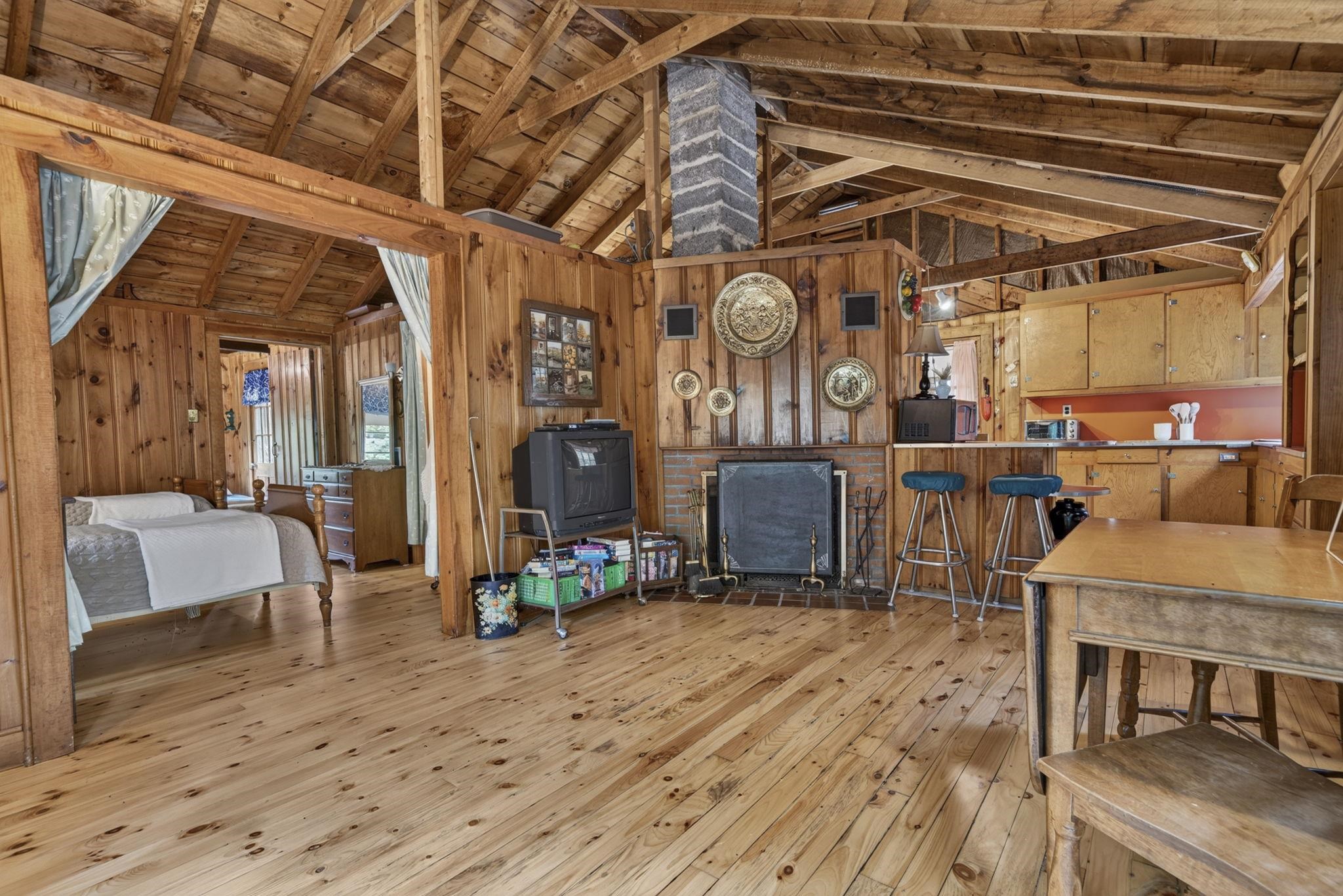 425 Narrows Road Barnstead, NH 03225 - Photo 16 of 35 Gallery Image 16