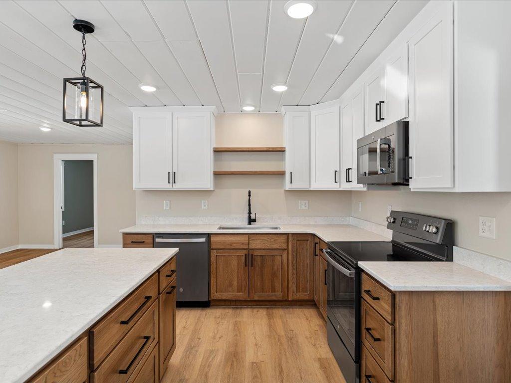 33177 Crystal Springs Road Grand Rapids, MN 55744 - Photo 12 of 37