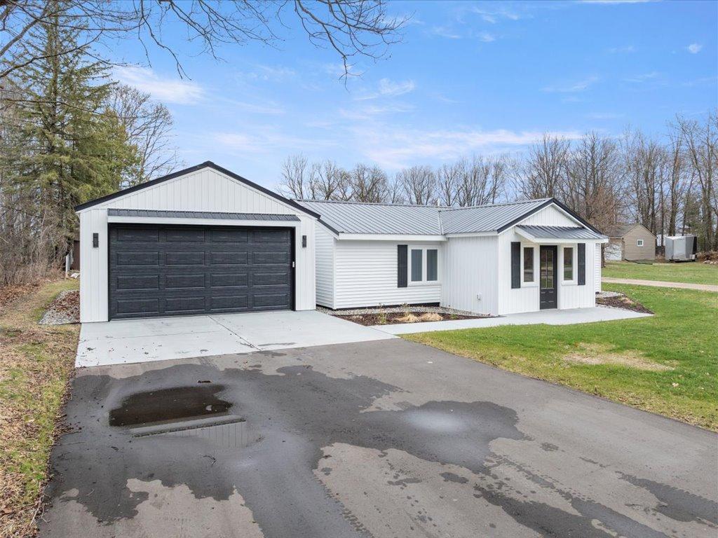 33177 Crystal Springs Road Grand Rapids, MN 55744 - Photo 5 of 37