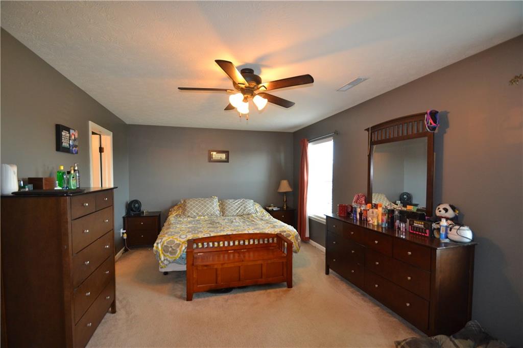 560 Reed Court Greenfield, IN 46140 - Photo 12 of 19