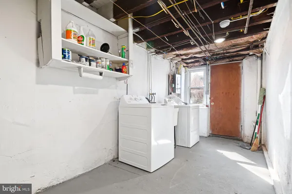 $1,800 | 226 Wynnewood Avenue, Lansdowne, PA 19050