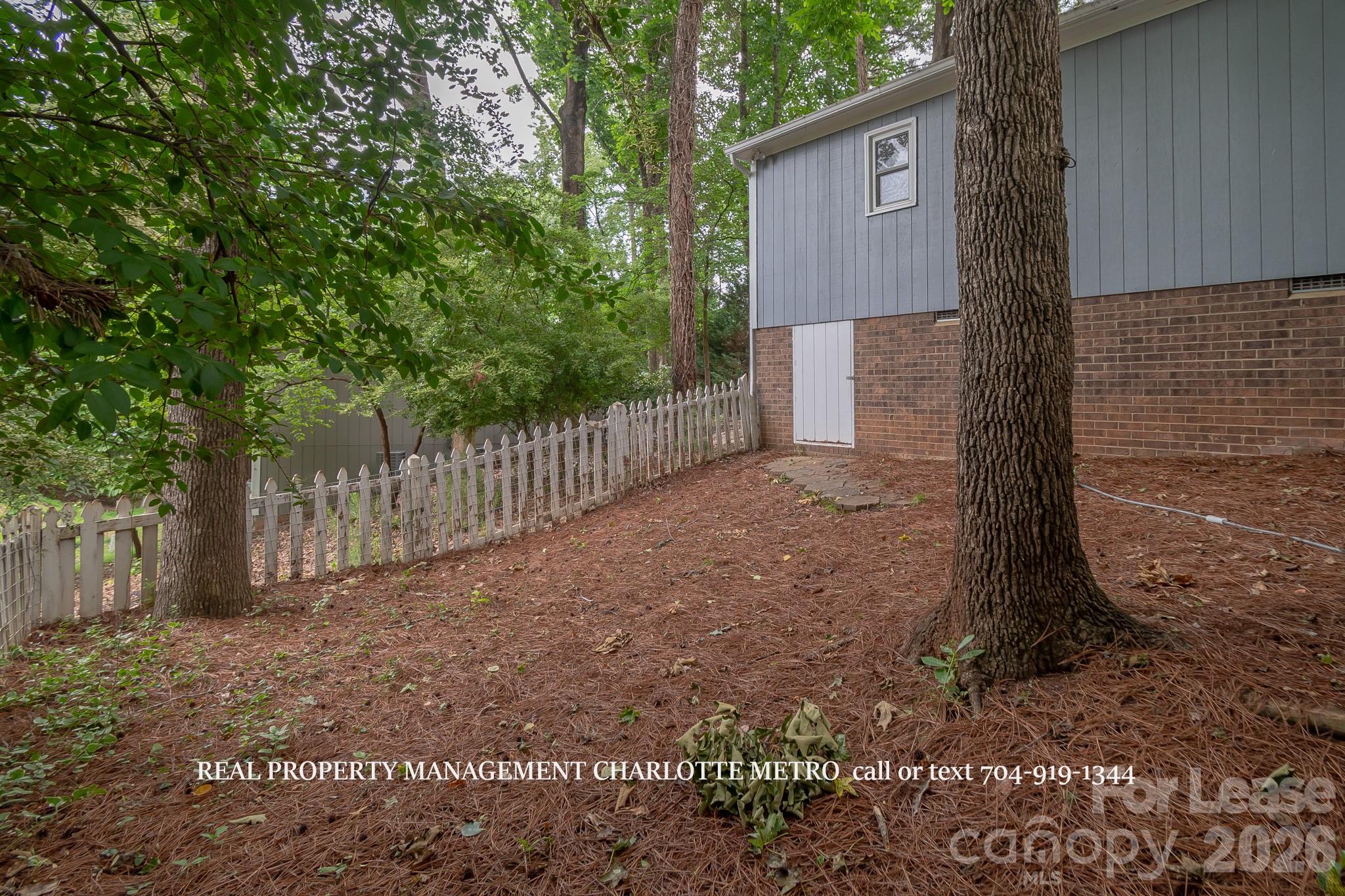 1059 Woodlake Lane Fort Mill, SC 29708 - Photo 12 of 46