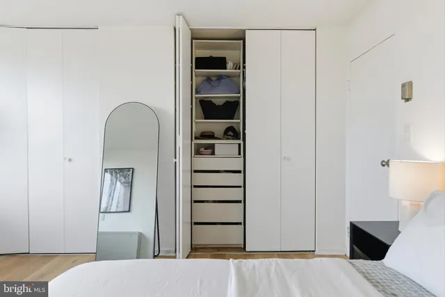 $365,000 | 1301 South Arlington Ridge Road, Unit 610, Arlington, VA 22202