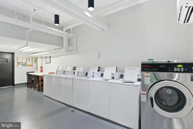 $365,000 | 1301 South Arlington Ridge Road, Unit 610, Arlington, VA 22202