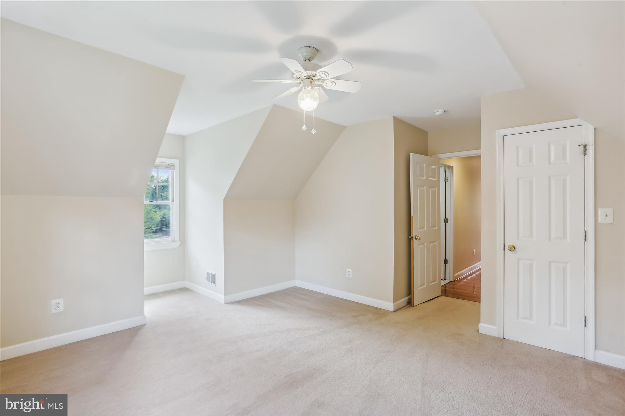 9812 Capitol View Avenue Silver Spring, MD 20910 - Photo 46 of 82 Gallery Image 46