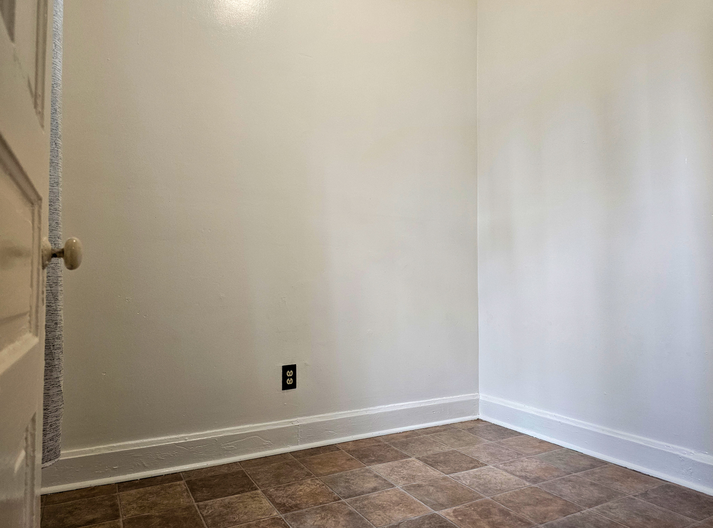 2739 West 16th Street, Unit 1R Chicago, IL 60608 - Photo 9 of 15