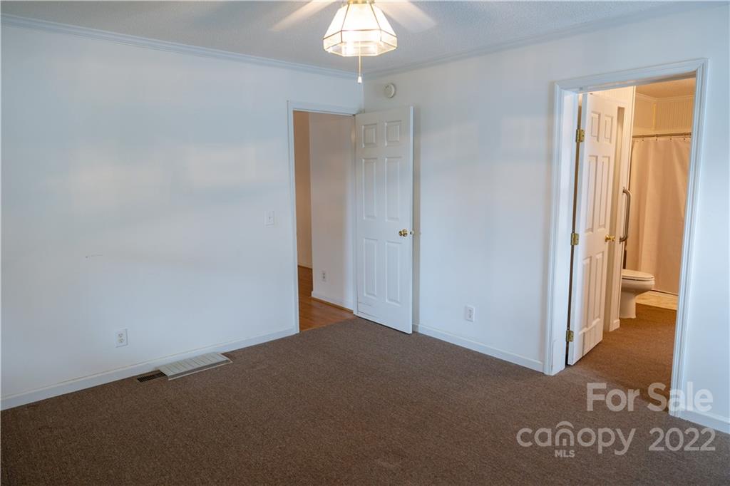 5040 Tabernacle Road Lancaster, SC 29720 - Photo 7 of 26 a view of an empty room